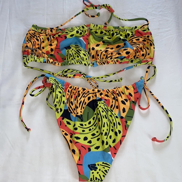 (A21) It’s Now Cool The Square Tie Bikini Top w/string bottom, Sz L top/M bottom - Picture 11 of 12